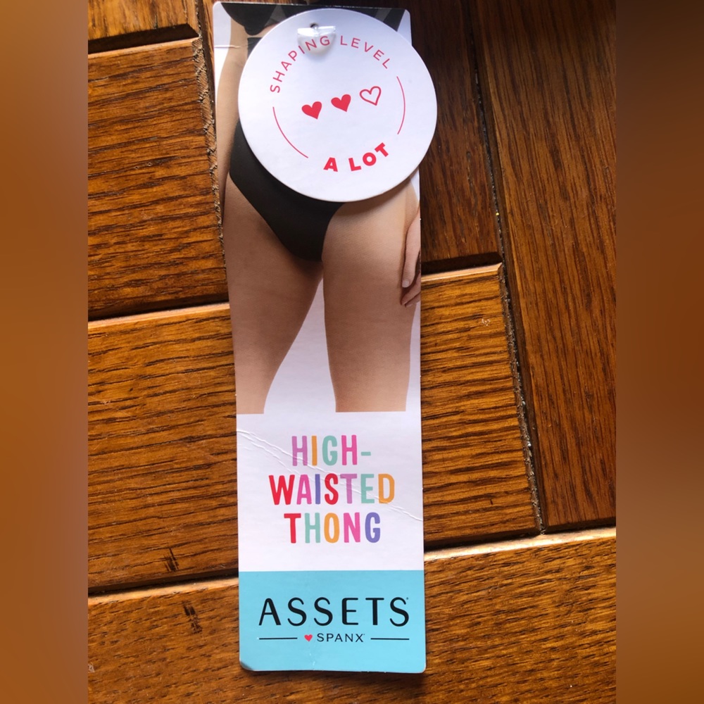 New with Tags (NWT) Assets Spanx Nude High Waisted Thong Size Small